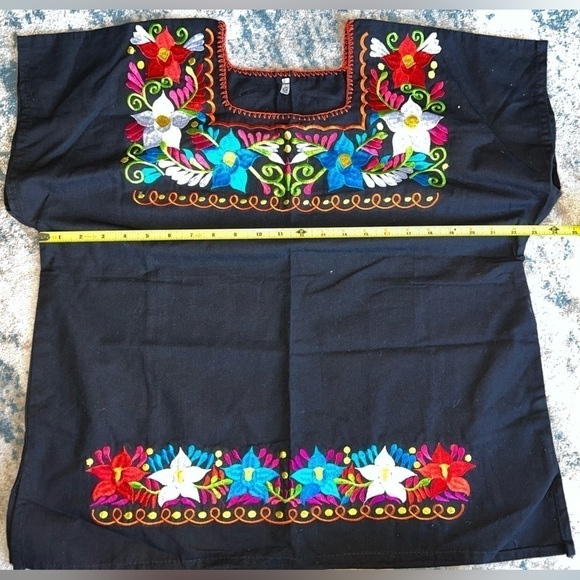 AUTHENTIC Mexican Blouse - Picture 4 of 4